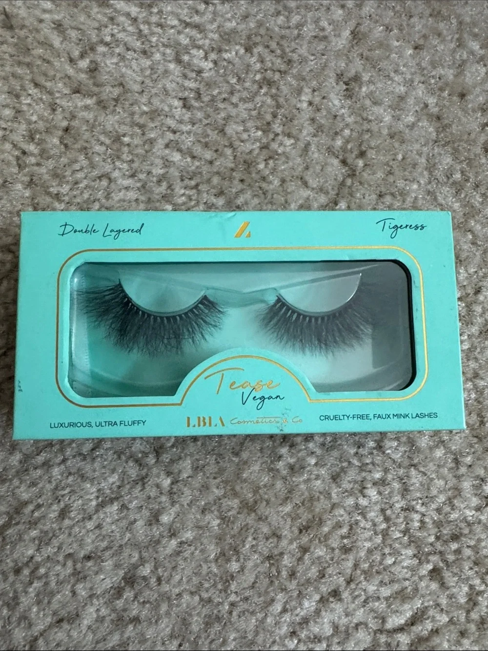 Lashbox LA tigress lashes